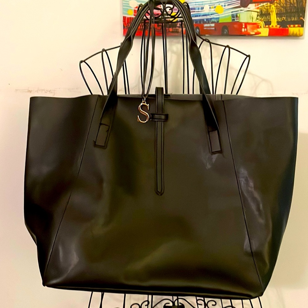 Sak's 5th Avenue black tote bag